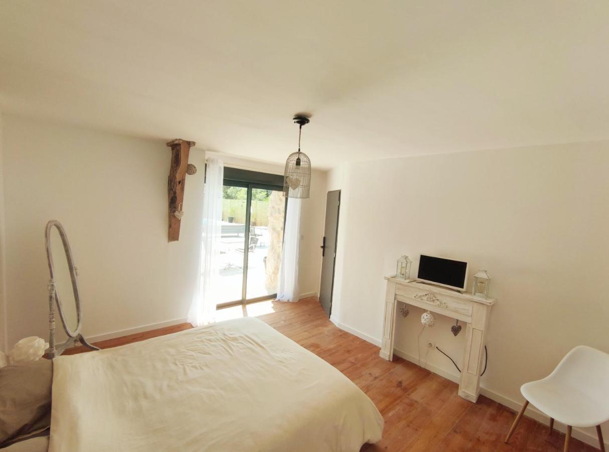 Le Domaine Du Quercy Bed & Breakfast Padirac Bagian luar foto