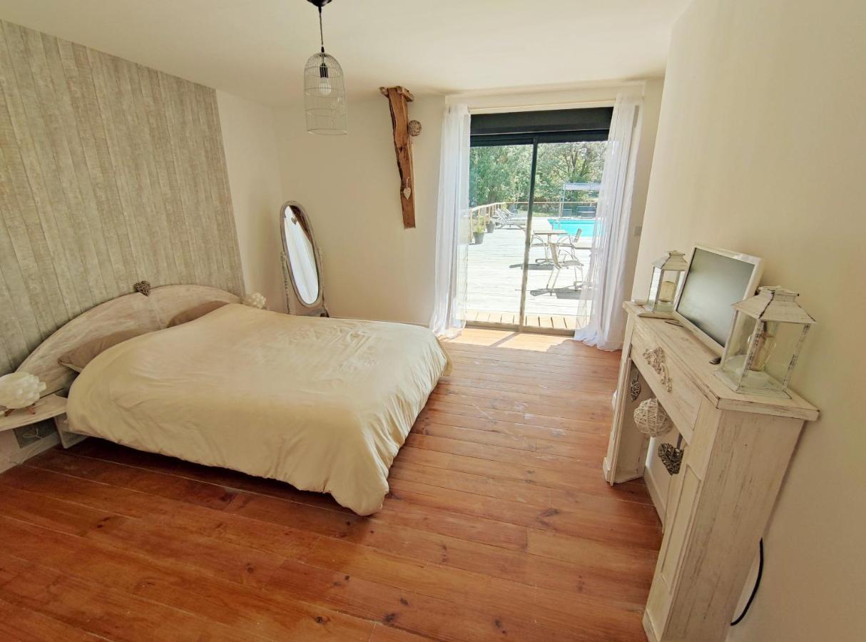 Le Domaine Du Quercy Bed & Breakfast Padirac Bagian luar foto